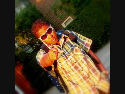 Mais ft Juniwes, Young'koeks & Grensley - Handen op je knieen