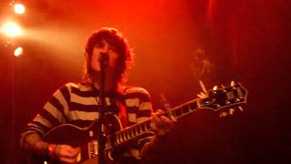 NeverShoutNever - this shit getz old (Hamburg 14.03.2011)