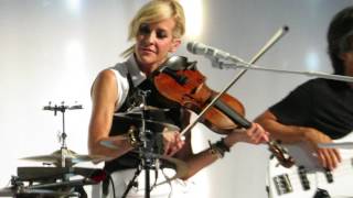 Dixie Chicks - White Trash Wedding