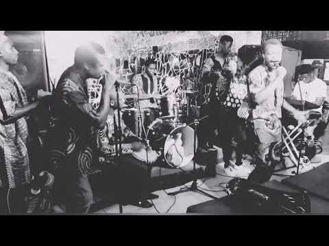 Maberu & Aluta Band live FREEDOM CALL