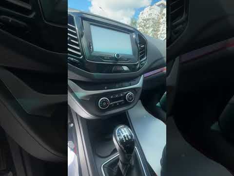 фото lada (ваз)  vesta cross i 0