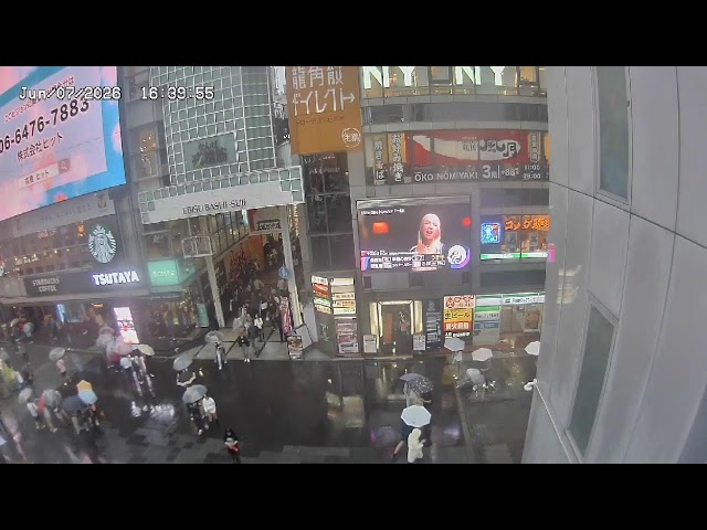 道頓堀・戎橋筋側