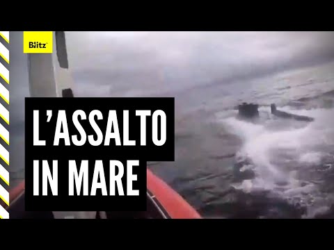 La Guardia costiera Usa assalta il sottomarino dei narcos