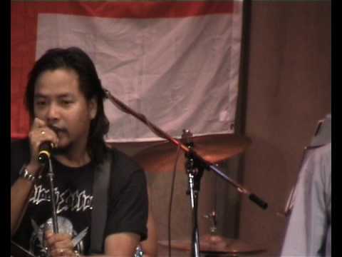 Zaw Win Htut's London stories 2002 (1)