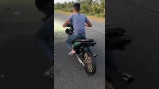 Download lagu Y15 , drag OnZzzzz mp3
