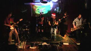 BuzzUniverse at The Donegal Saloon 12-10-11 : Hey Soul Lover