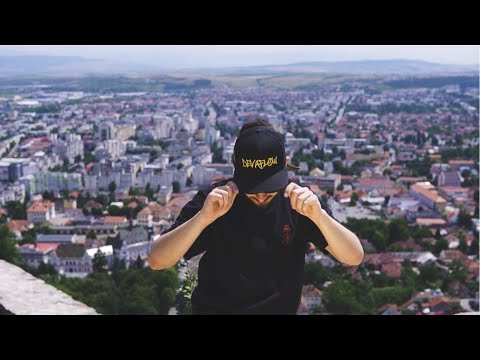 Motanu` - Cristale (OneShotLyricVideo)