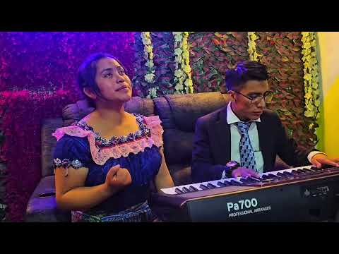 Cuando Salí de mi Tierra // Solista Paola Xante