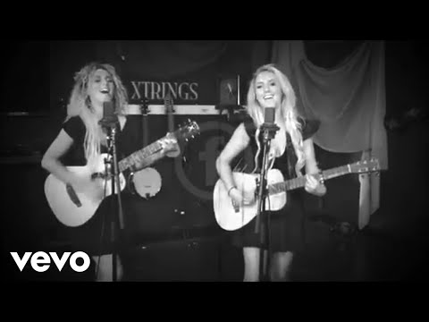 Las Marti - La Vida Ocurre Ya (Performance)