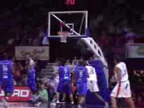 06 03-11-07 BCO-Aalst - Flitspass van Green naar Petrovic, d