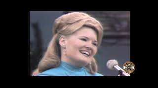 LYNN ANDERSON age 19 1967 RIDE RIDE RIDE Porter Wagoner Show