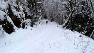 preview picture of video 'Cross country skiing in the Chuckanut Mountains'