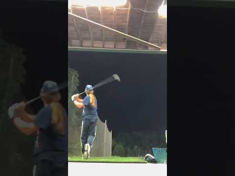 TaylorMade R580 and R580XD Drivers both hit in very low light. Which sounds better?