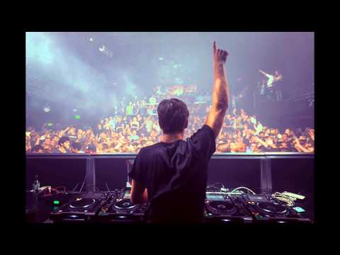 Dimitri Vegas x Like Mike x Martin Garrix Vs. Blasterjaxx- Feel the Tremor (VERTEX Mashup)