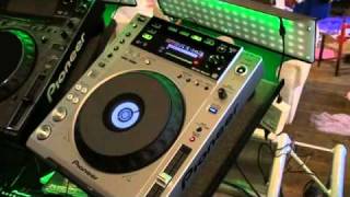 Video thumbnail for Pioneer CDJ-850 Video 1 by ellaskins