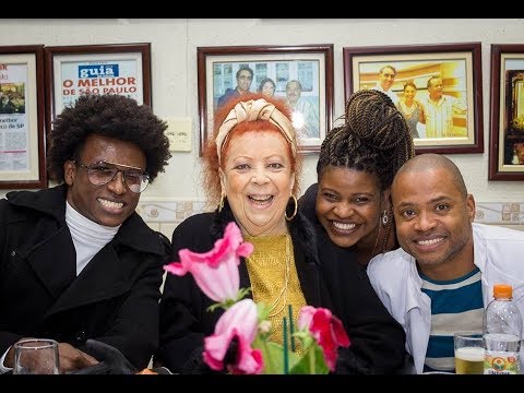 Beth Carvalho e Prettos - Ultimo Aniversário - Quintal Secreto dos Prettos