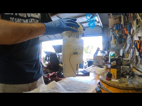 Replacing (and dissecting!) the fuel pump in a 1994 Jeep Grand Cherokee