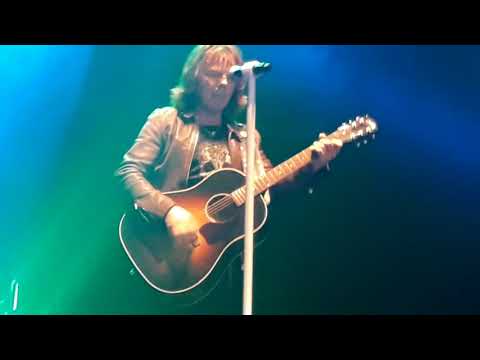 Europe "Prisoners in Paradise" - Santander (Spain) 11.11.2017