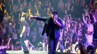 Luke Bryan/Cole Swindell/Lee Brice - If You Ain't Here To Party/Can't Hold Us