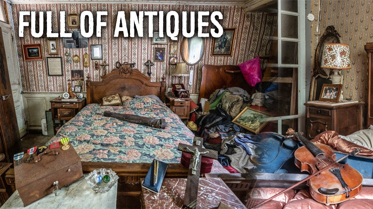 Charming abandoned home of a French violinist - Full of ANTIQUES!