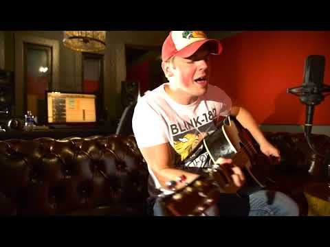 Travis Denning Video