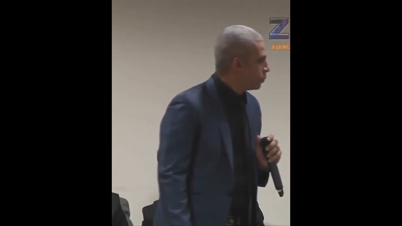 Porque virá tempo em que não suportarão a sã doutrina.  2 Timóteo 4:3 /    pr. Junior trovão .