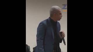 Porque virá tempo em que não suportarão a sã doutrina.  2 Timóteo 4:3 /    pr. Junior trovão .