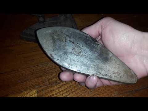 Sehr alte antike Bügeleisen