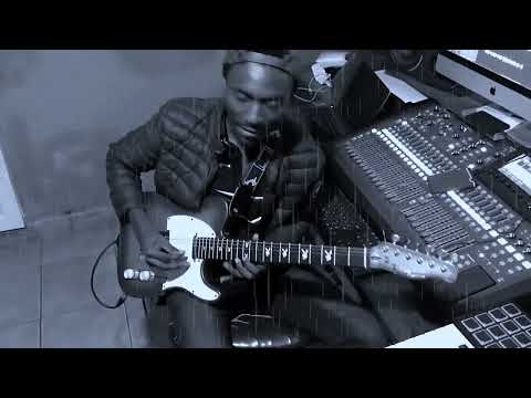 Karibu Nawe by Uwase Nzabona Cover Guitar Clement Level 🎸