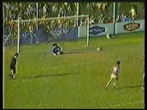 Video — Penal convertido vs Racing de Cordoba