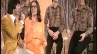 Nana Mouskouri  &  Cliff Richard  -   I  Believe  In  Music  - .avi