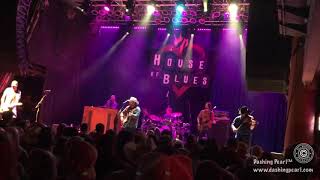 Randy Rogers Band | “Kiss Me in the Dark”