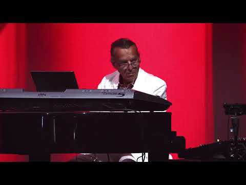 Amélie, Gino Todesco