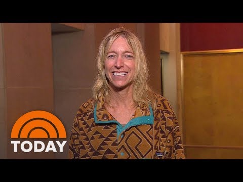 Two Dramatic Ambush Makeovers Shock: ‘Mom Is Wearing Heels And A Dress!’ |  TODAY