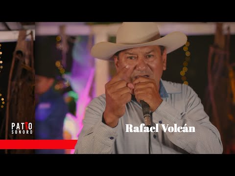 Rafael Volcán / Patio Sonoro