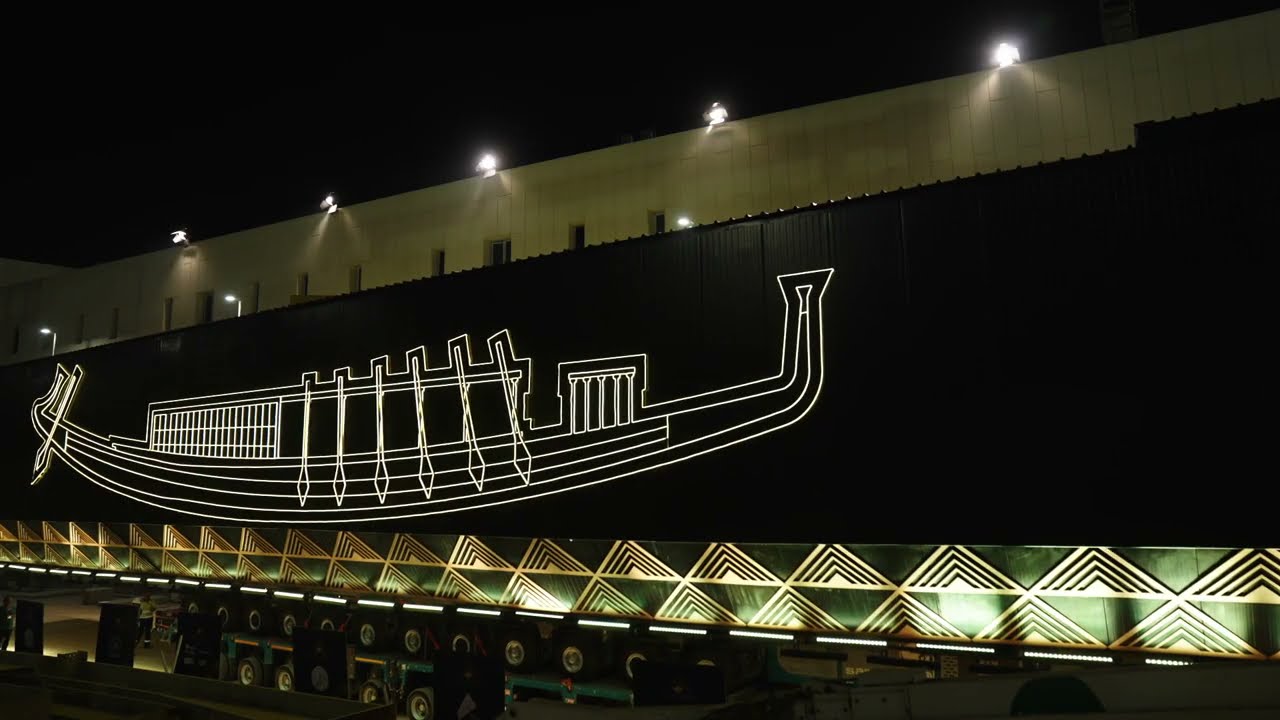 They moved the Khufu solar bark from the Piramid are to the GEM