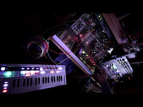 [2021/06/30] Jam - "Learning to Techno" - (Arturia Keystep Pro, AtoVproject 16n Faderbank)