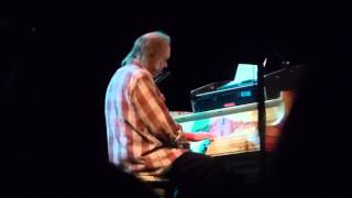 Neil Young Plastic Flowers 09 Oct 2014 Philly