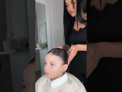I take care of my daughter ????im amazed #hair #asmr #hairstyle #enfants #placage
