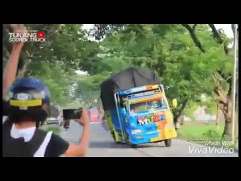 Tukang sodrek truk oleng✌👍😎