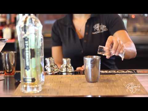 How To Make a Pear Martini in 30 seconds