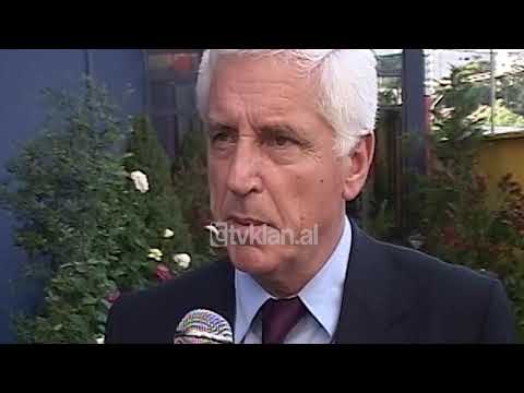 Neritan Ceka sqaron incidentin e krijuar ne PAD - (18 Maj 2002)