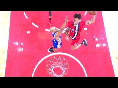 Kelly Oubre Jr. Slams Home A VISCIOUS Poster | 01.14.17