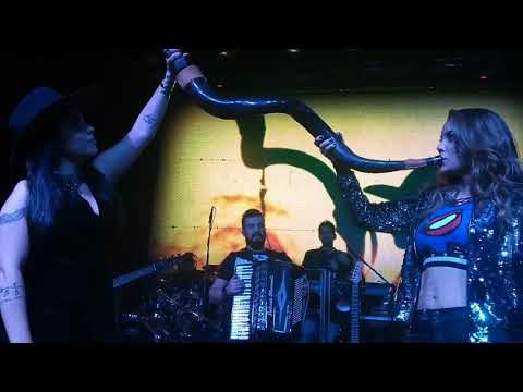 Lara no berrante - Itapetininga SP