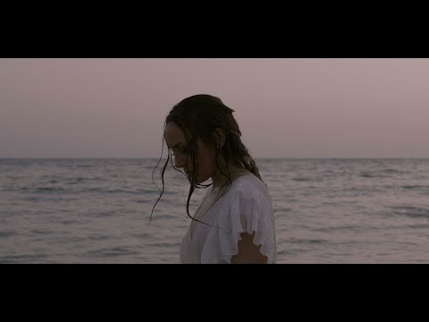 Maria Carrasco - Inmune al dolor (Video)