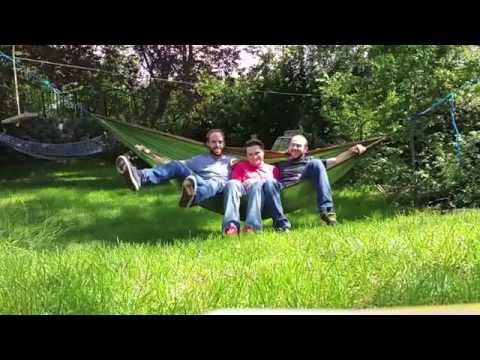 1st YouTube video about how much weight can hammock hold