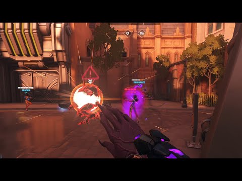 Surviving D'Va's ultimate with Moira's new Necrotic Orb