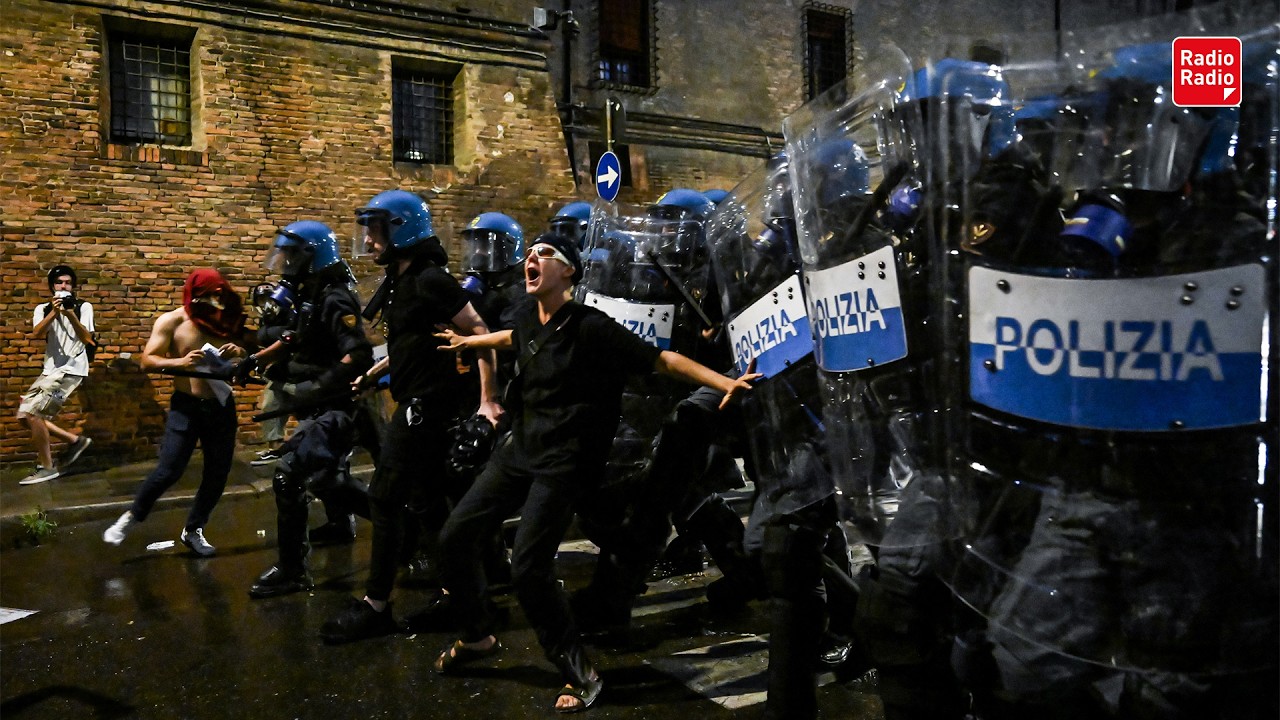 🔴 A BOLOGNA VERA E PROPRIA CACCIA AL POLIZIOTTO DOPO I DISORDINI IN STRADA | #22luglio