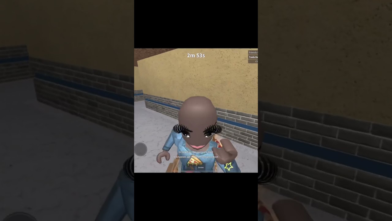 He tryed to blend in😰 || #viral #roblox #mm2 #mm2roblox #murdermystery #memes