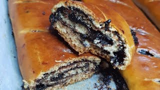 עוגת שמרים קוקוש מהמטבח ההונגרי עם קקאו Hungarian yeast cake with cocoa powder בקלי קלות-המותג (ליהי קרויץ - מטבח בקלי קלות) - התמונה מוצגת ישירות מתוך אתר האינטרנט יוטיוב. זכויות היוצרים בתמונה שייכות ליוצרה. קישור קרדיט למקור התוכן נמצא בתוך דף הסרטון